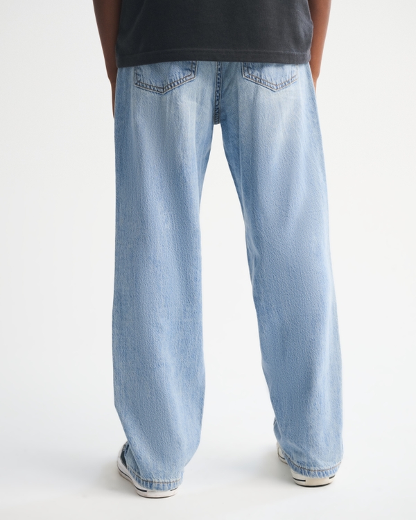 loose jeans