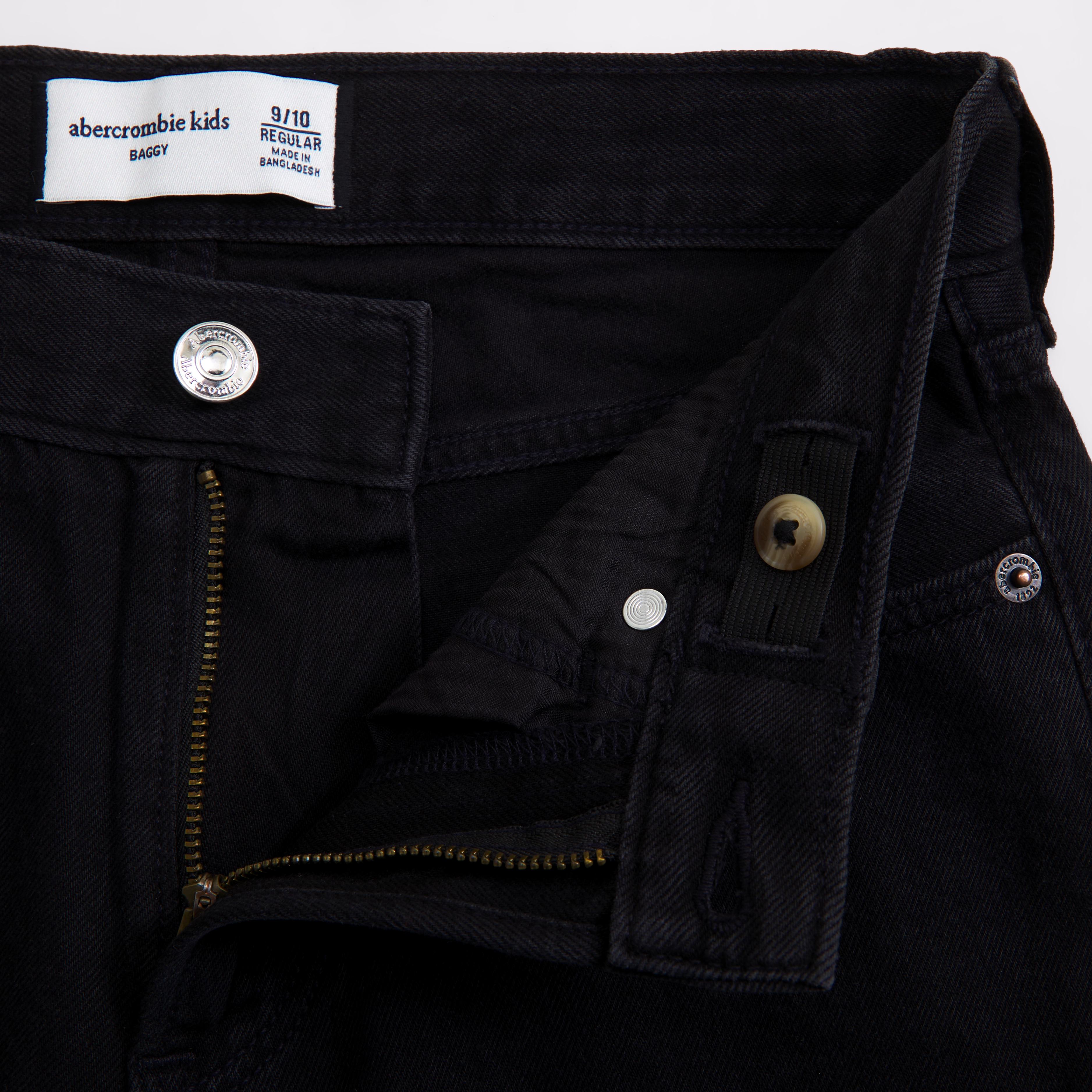Abercrombie & Fitch Lightweight Baggy Jeans In Black