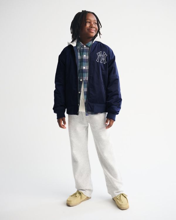 new york yankees hooded bomber jacket