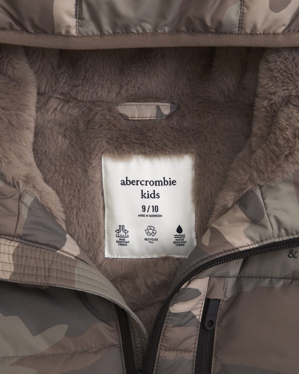 hooded faux fur-lined puffer jacket, Camo view 2