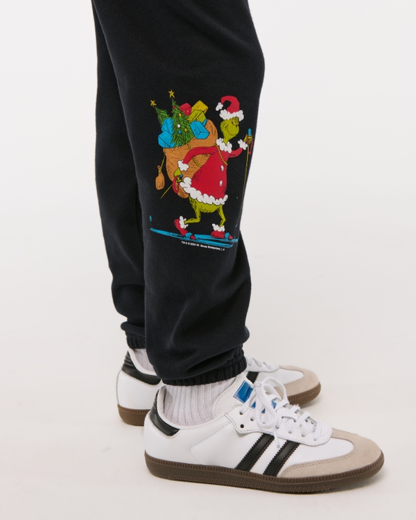 the grinch graphic loose sweatpants
