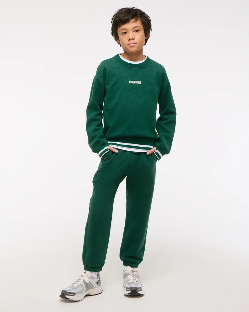a&f essential loose sweatpants