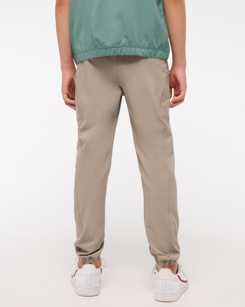 a&f club joggers