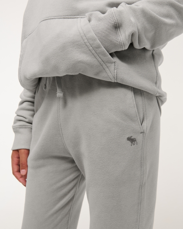 essential icon joggers