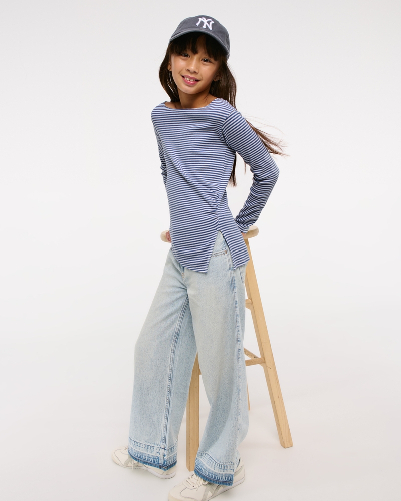 long-sleeve off-the-shoulder asymmetrical rib tee
