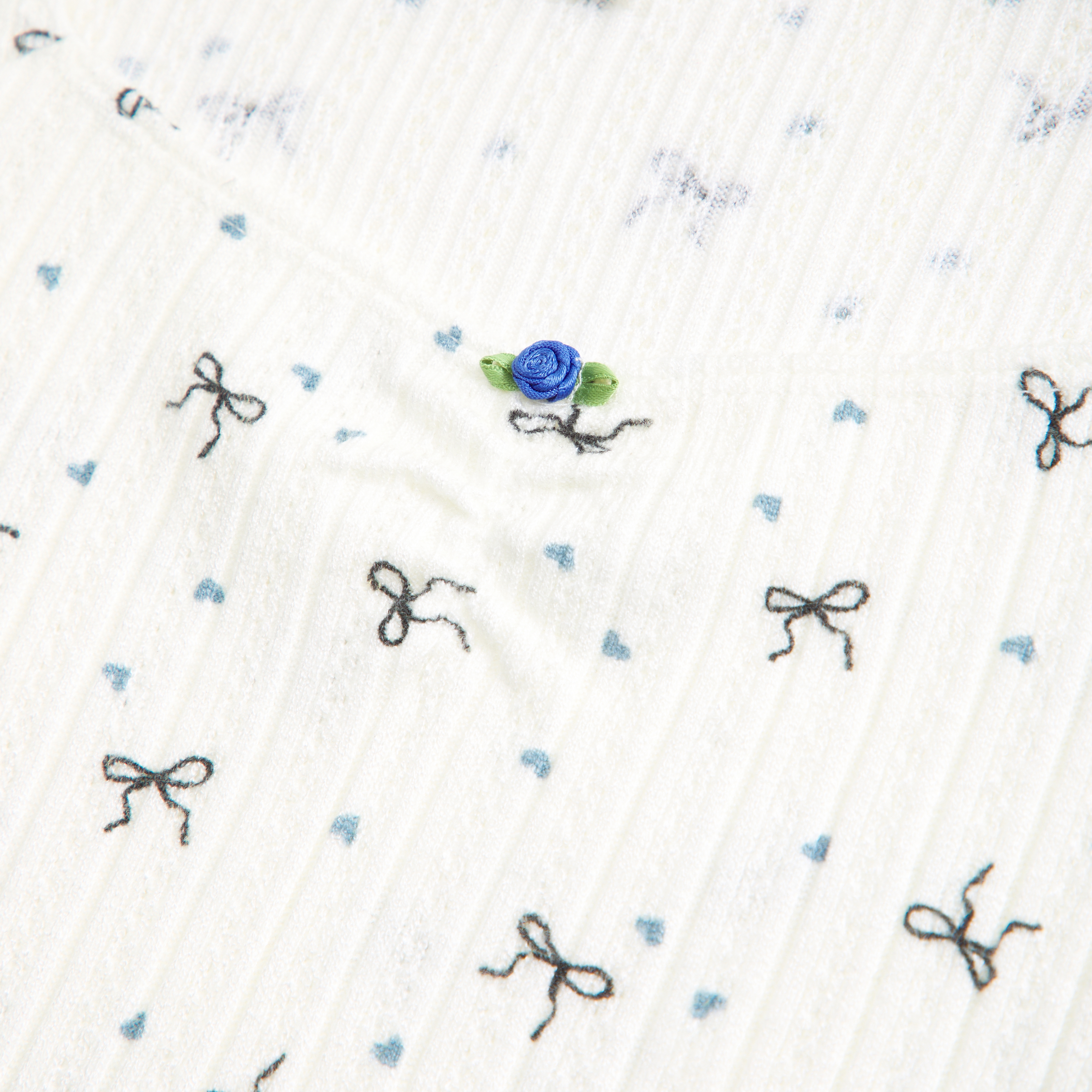 Abercrombie & Fitch Rosette Tee In White