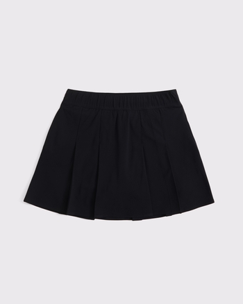 uniform traveler pleated skort