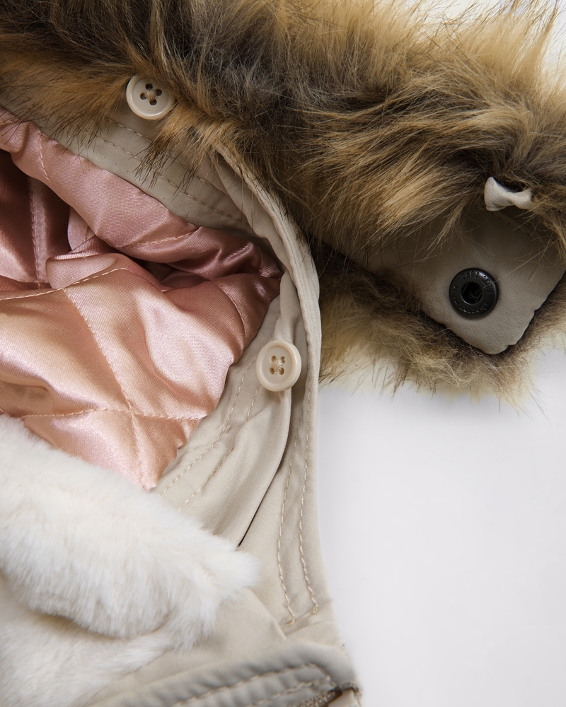 a&f parka