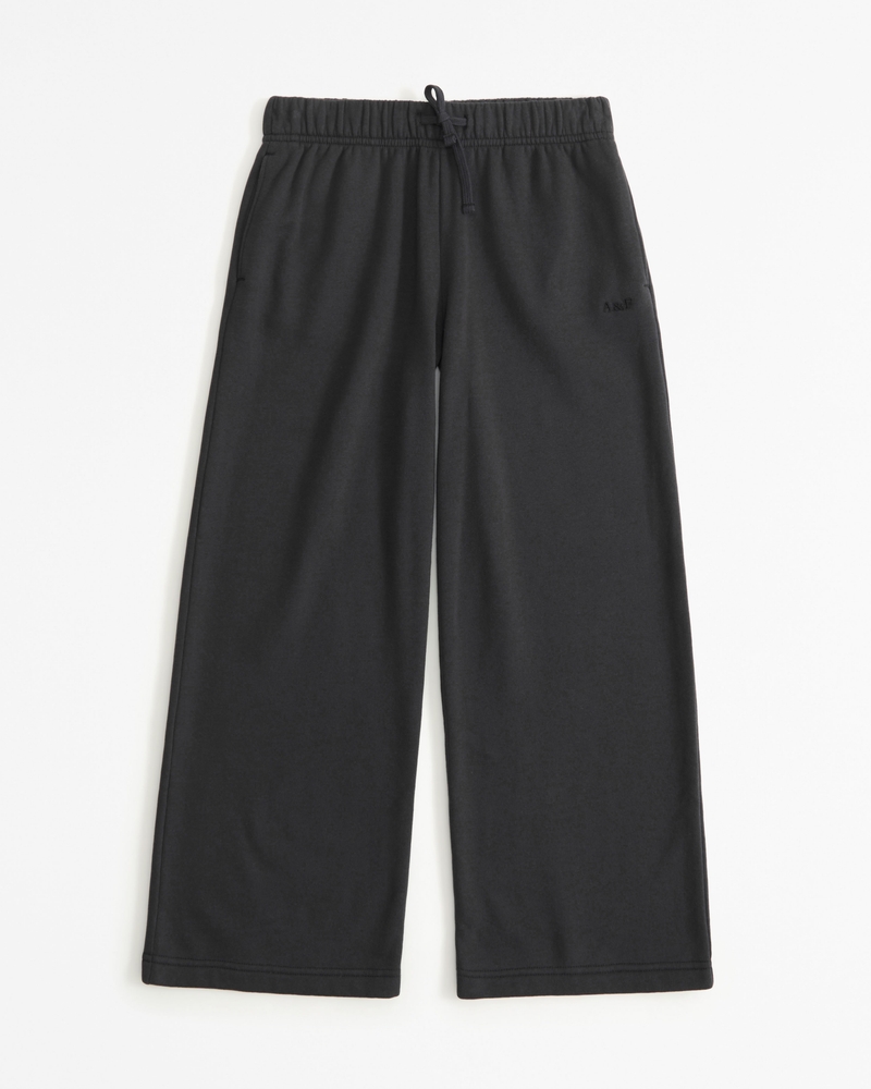 low rise baggy sweatpants