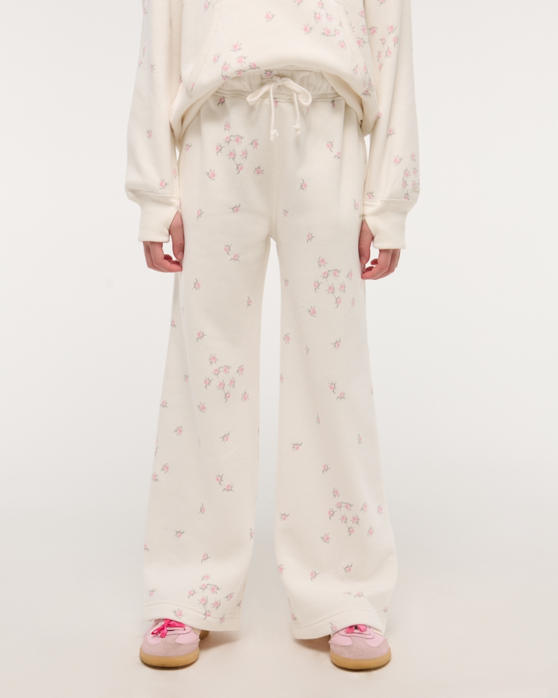 essential wide leg sweatpants