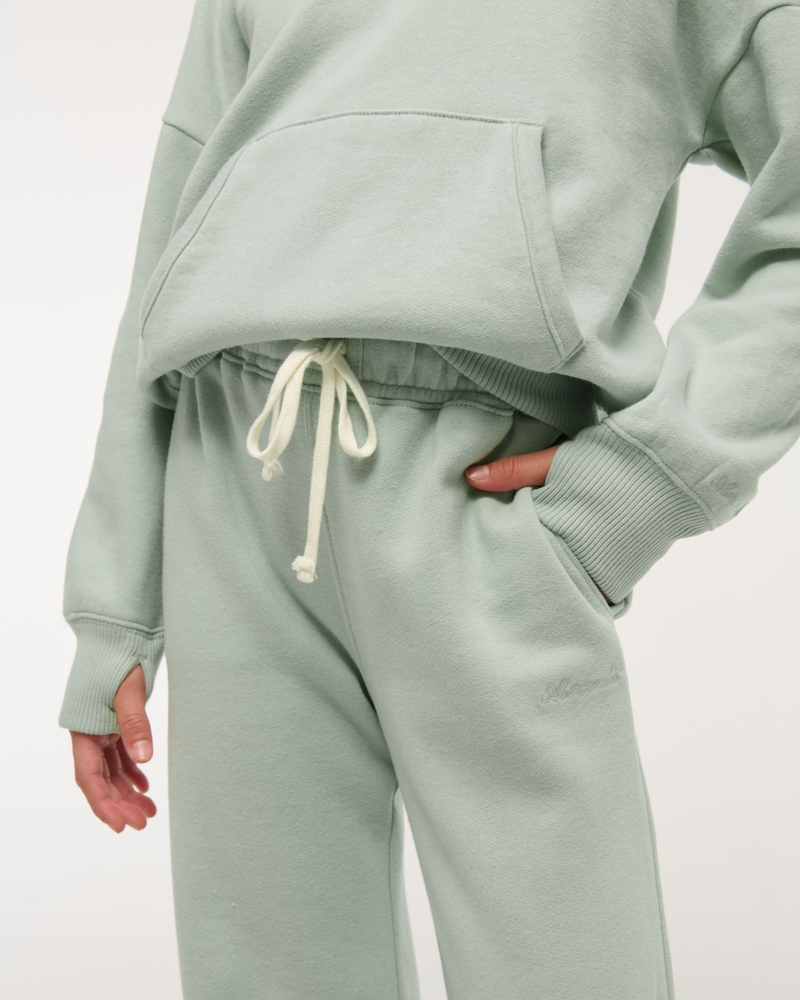essential wide leg sweatpants