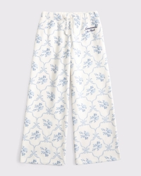 low rise baggy sweatpants