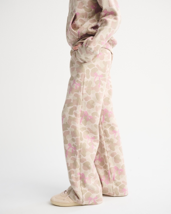 essential wide leg sweatpants