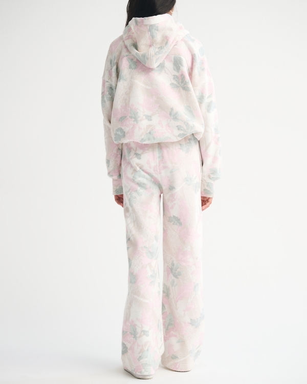 essential wide leg sweatpants