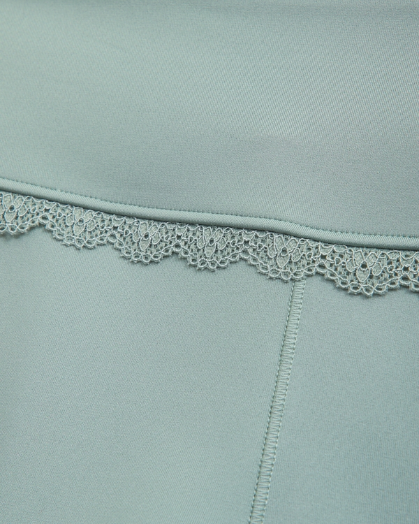 Leggings acampanados YPB con ribete de encaje, Vede Salvia Oscuro view 2