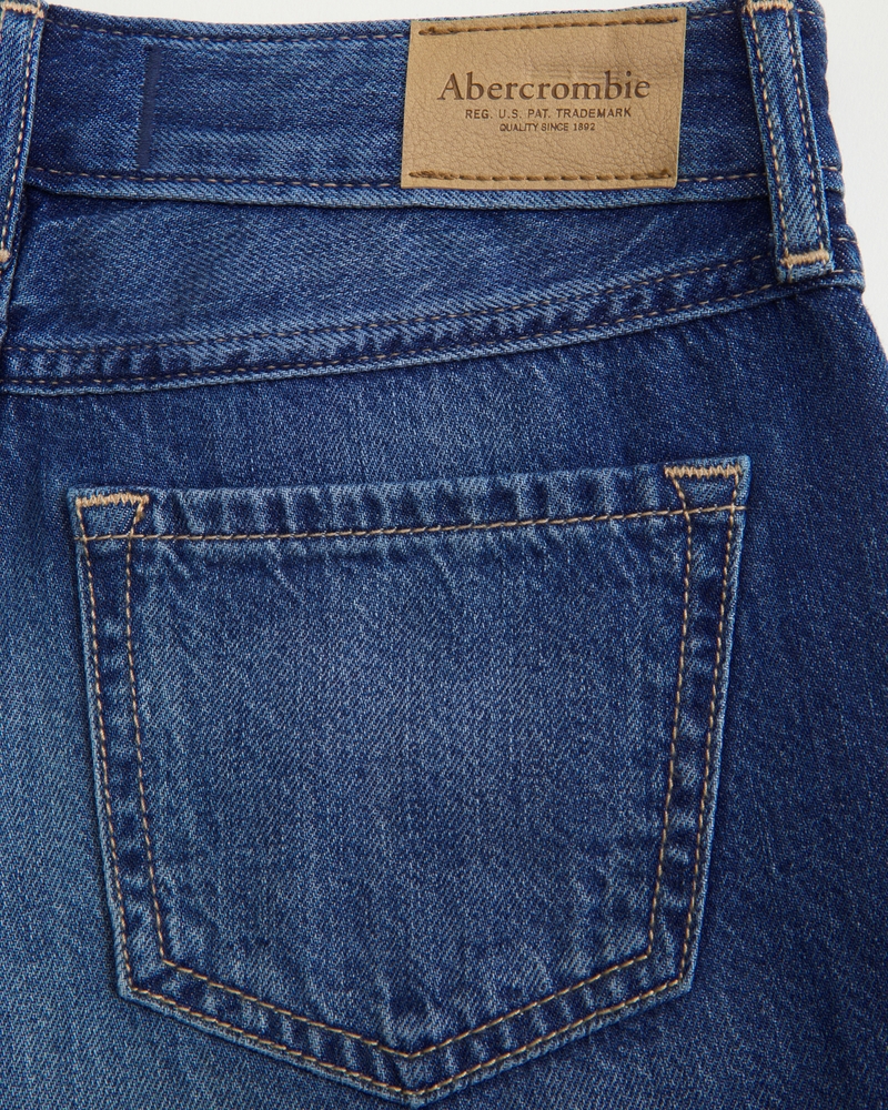 mid rise baggy shorts