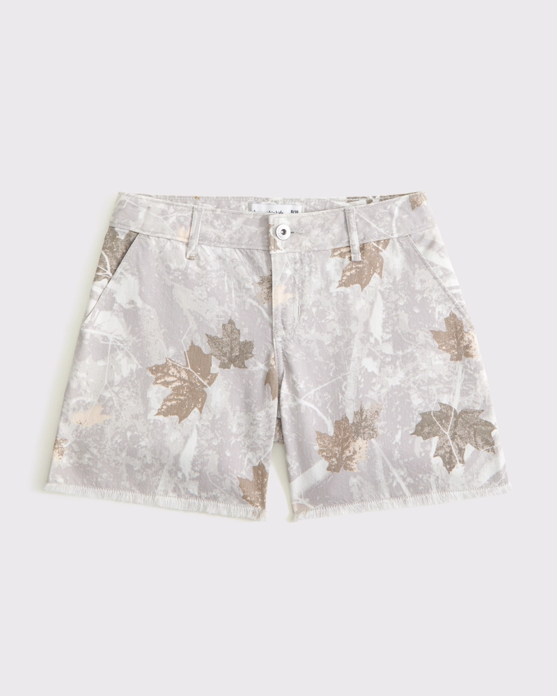 mid rise baggy shorts