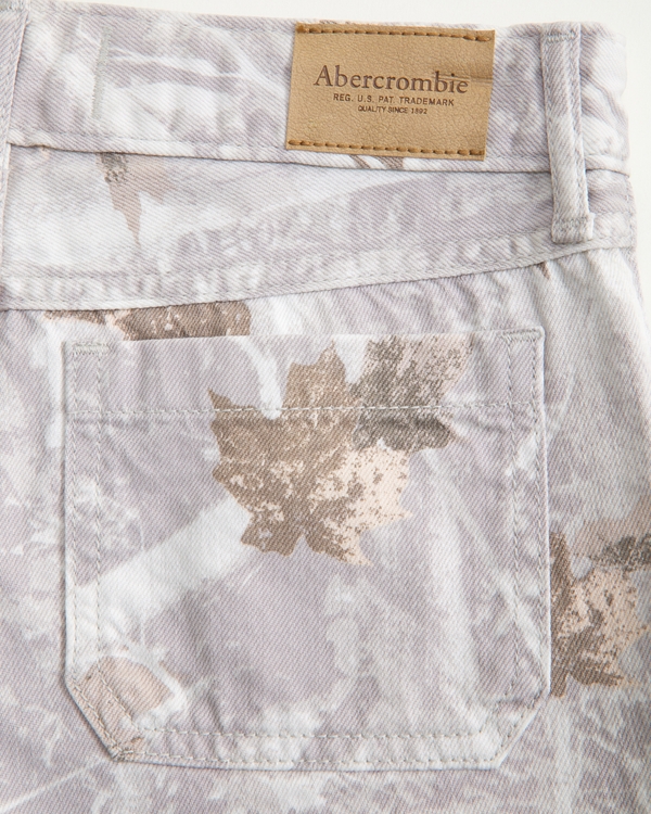mid rise baggy shorts, Camo view 2