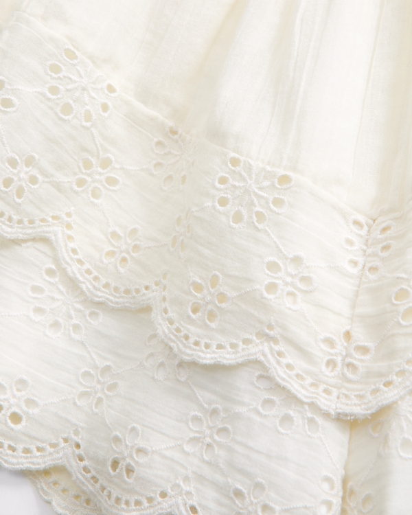 ruffle shorts, Cream view 2