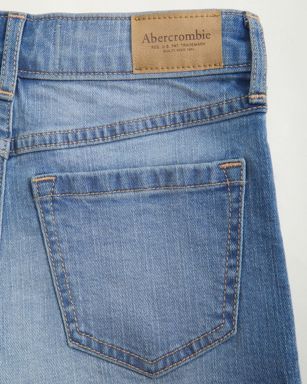 high rise relaxed shorts, Medium Wash view 2