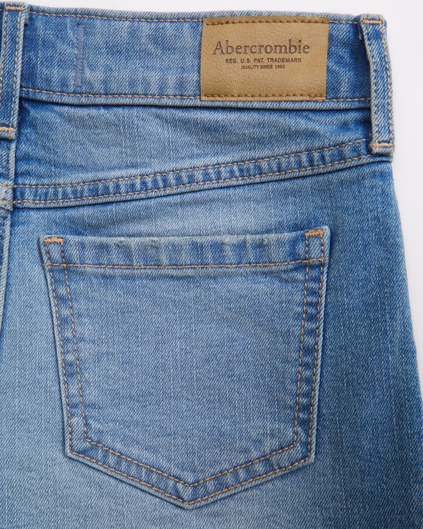 high rise relaxed shorts, Light Wash view 2