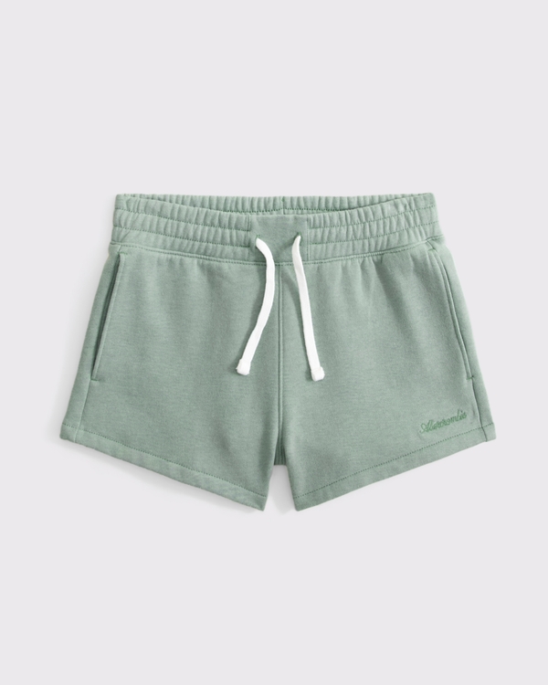 essential sunday short, Dark Sage view 1