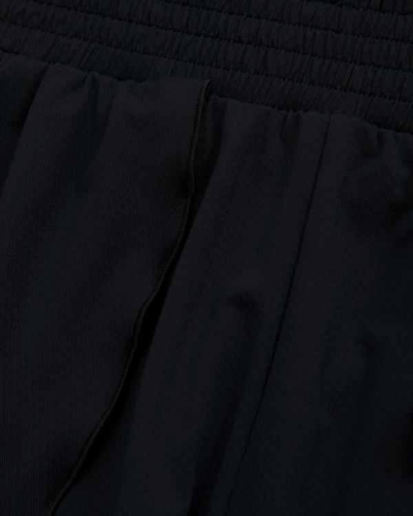 ypb ruffle lettuce hem shorts, Black view 2