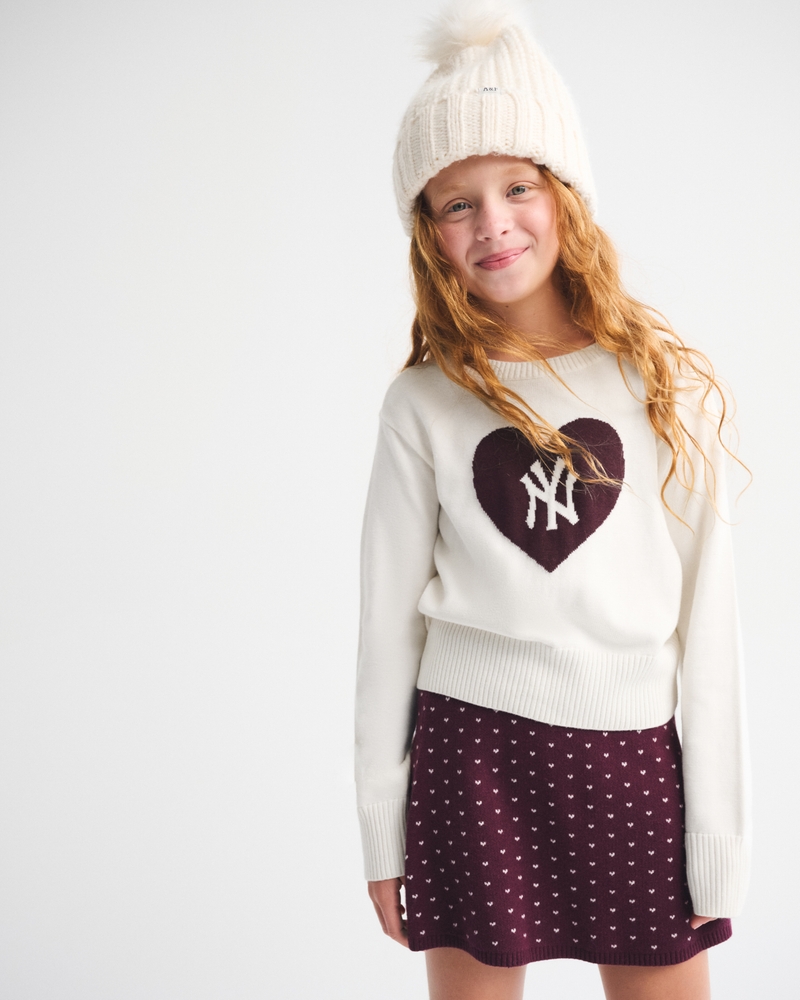 new york yankees graphic crew sweater