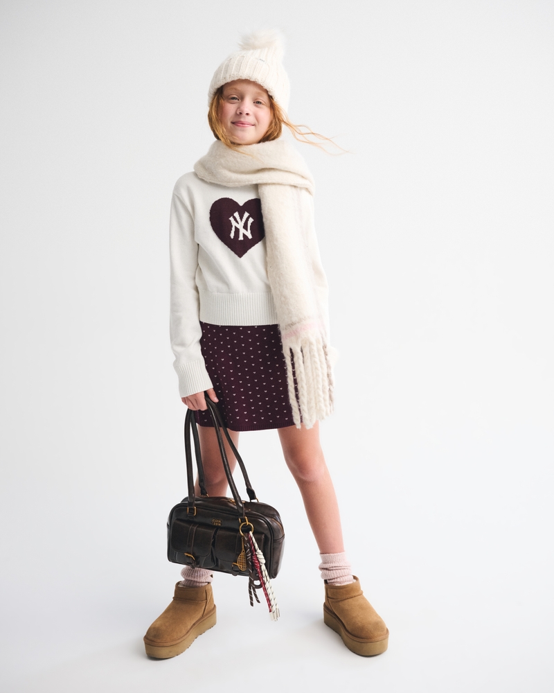 new york yankees graphic crew sweater