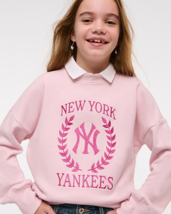 new york yankees graphic crew sweatshirt