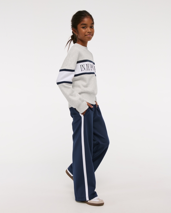 sporty graphic crew sweatshirt