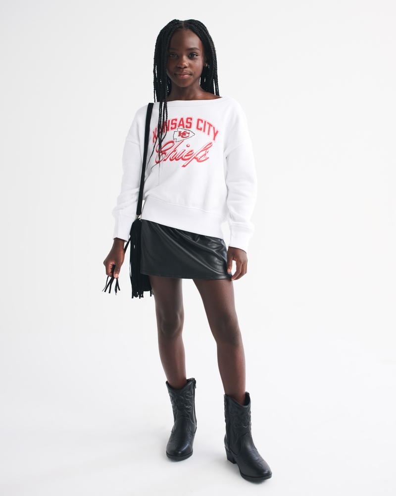 kansas city chiefs off-the-shoulder graphic crew sweatshirt