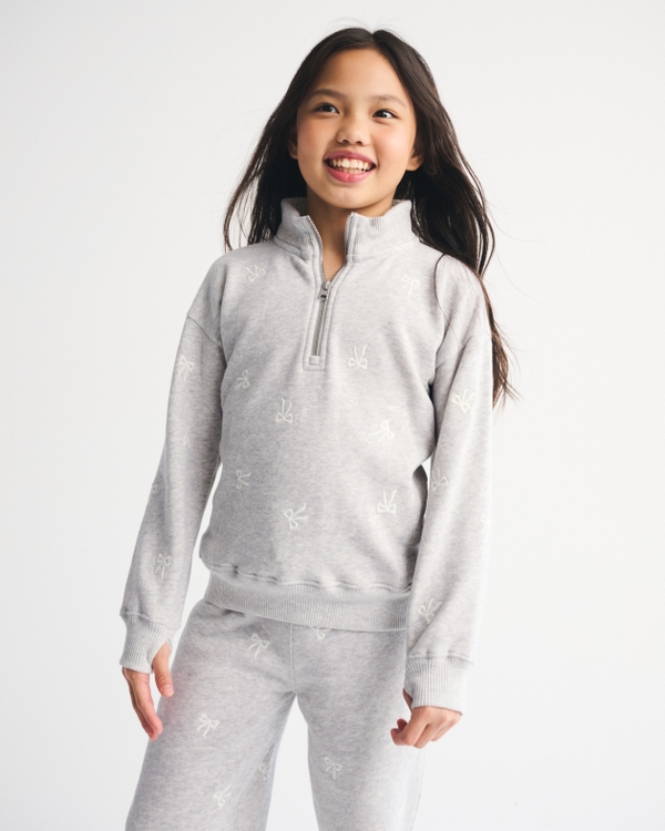 essential quarter-zip sweatshirt