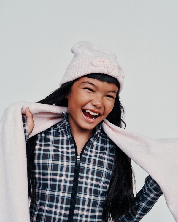 beanie, Light Pink view 1