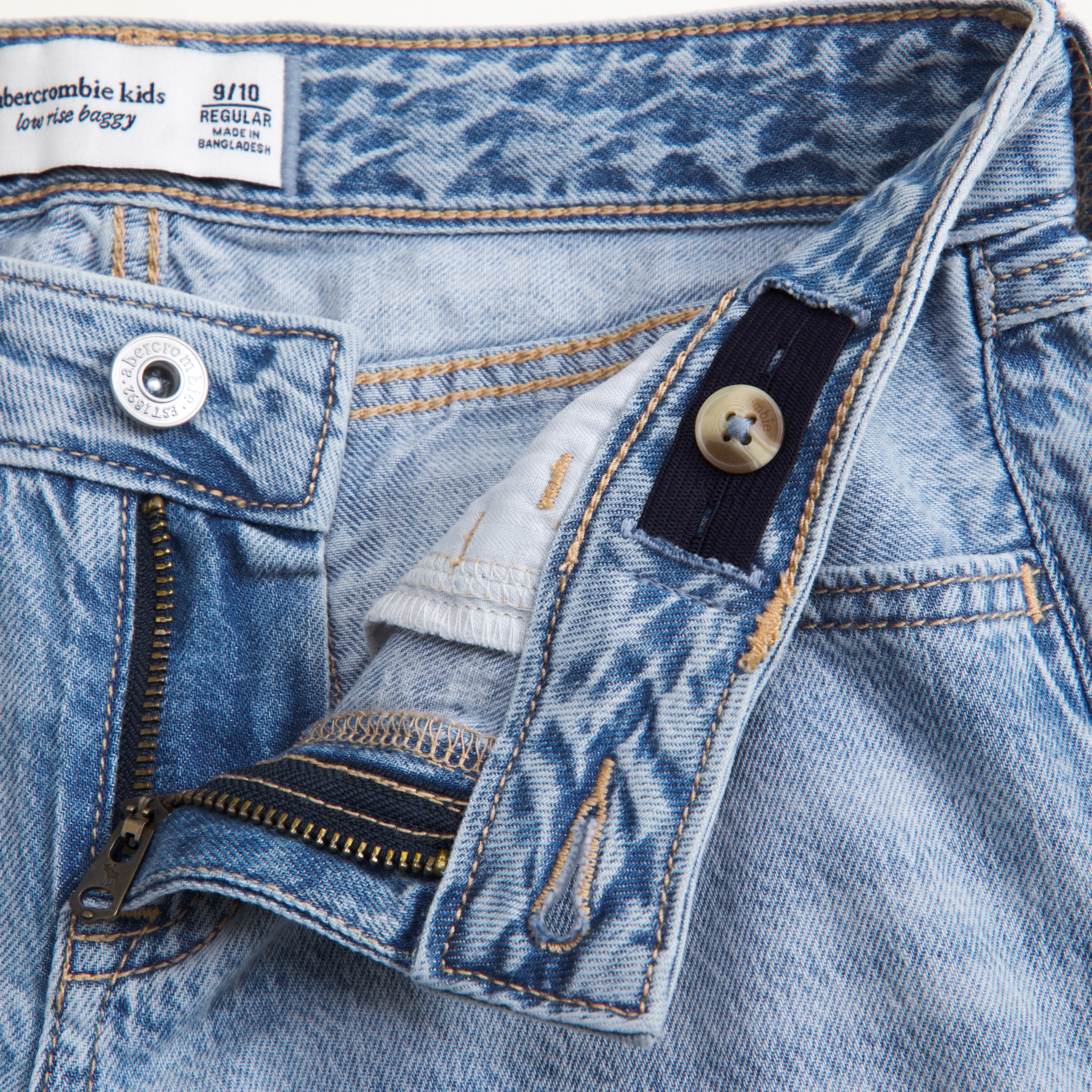 Abercrombie & Fitch Lightweight Low Rise Baggy Jeans In Brown