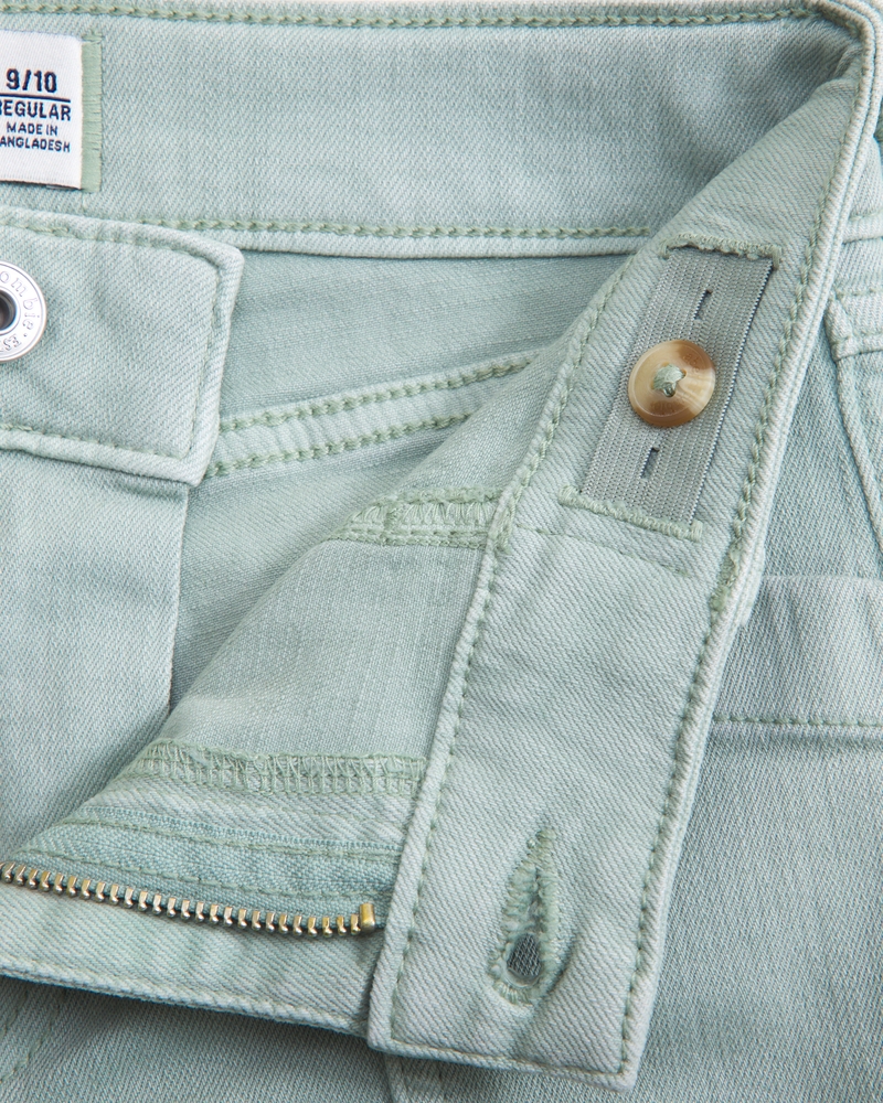 wide leg cargo jeans