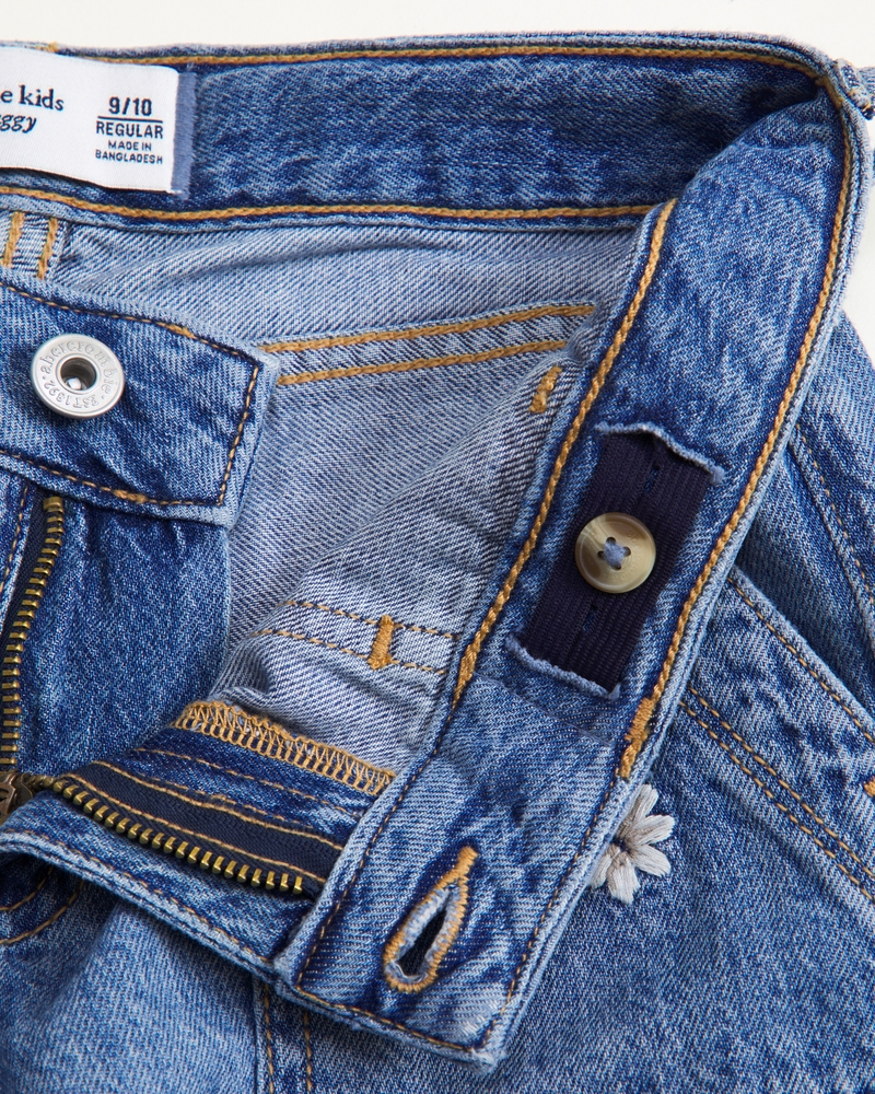lightweight low rise baggy jeans