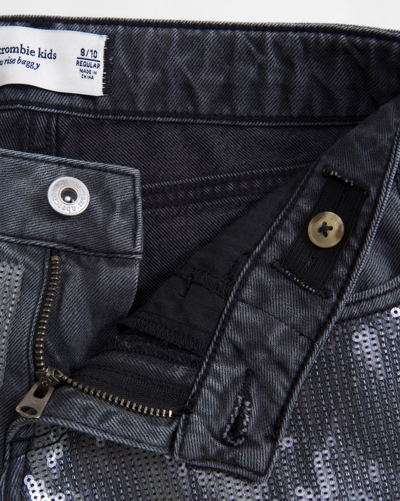 lightweight low rise baggy jeans
