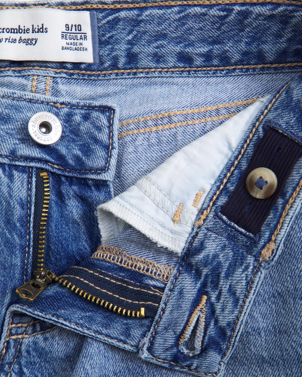 lightweight low rise baggy jeans