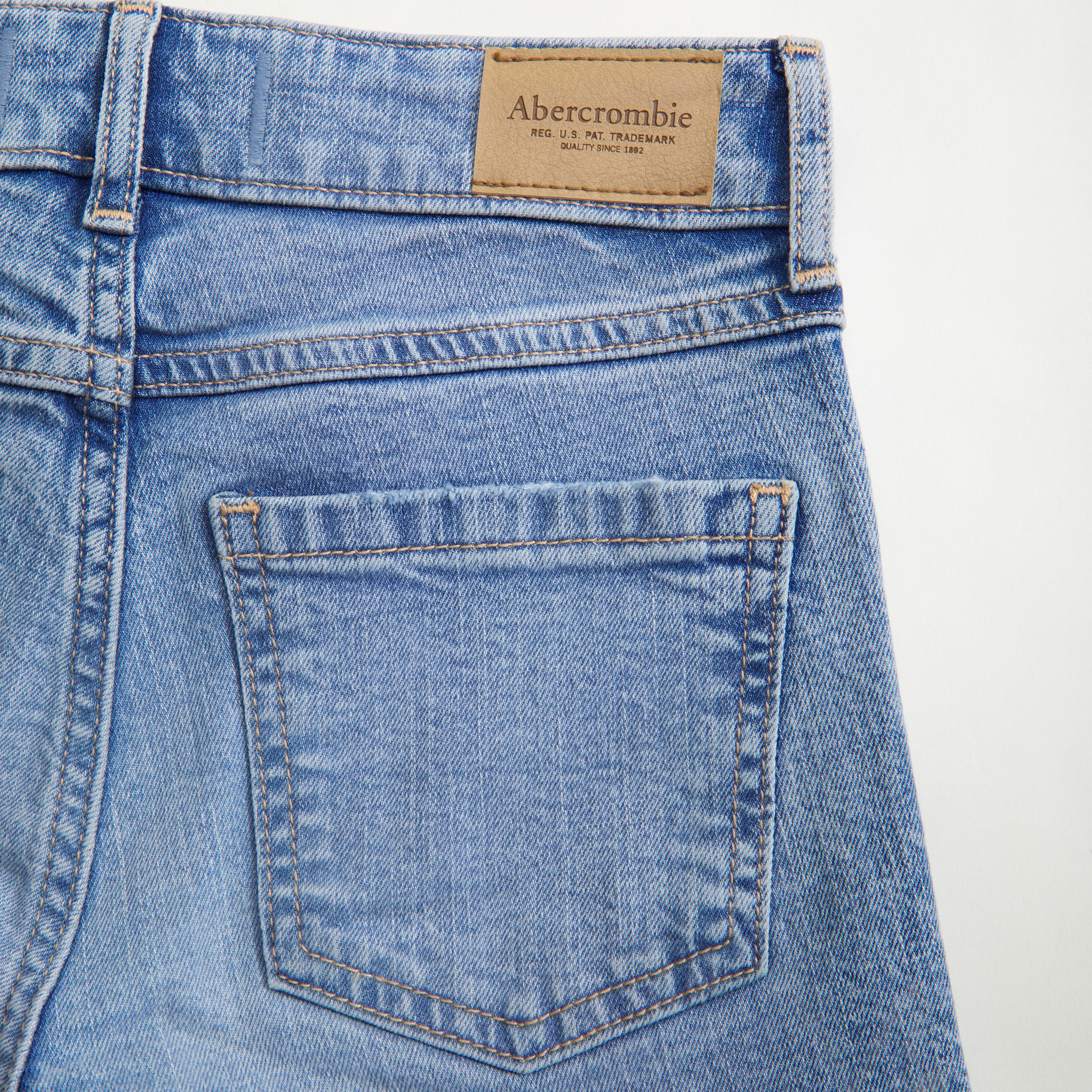Abercrombie & Fitch High Rise Wide Leg Jeans