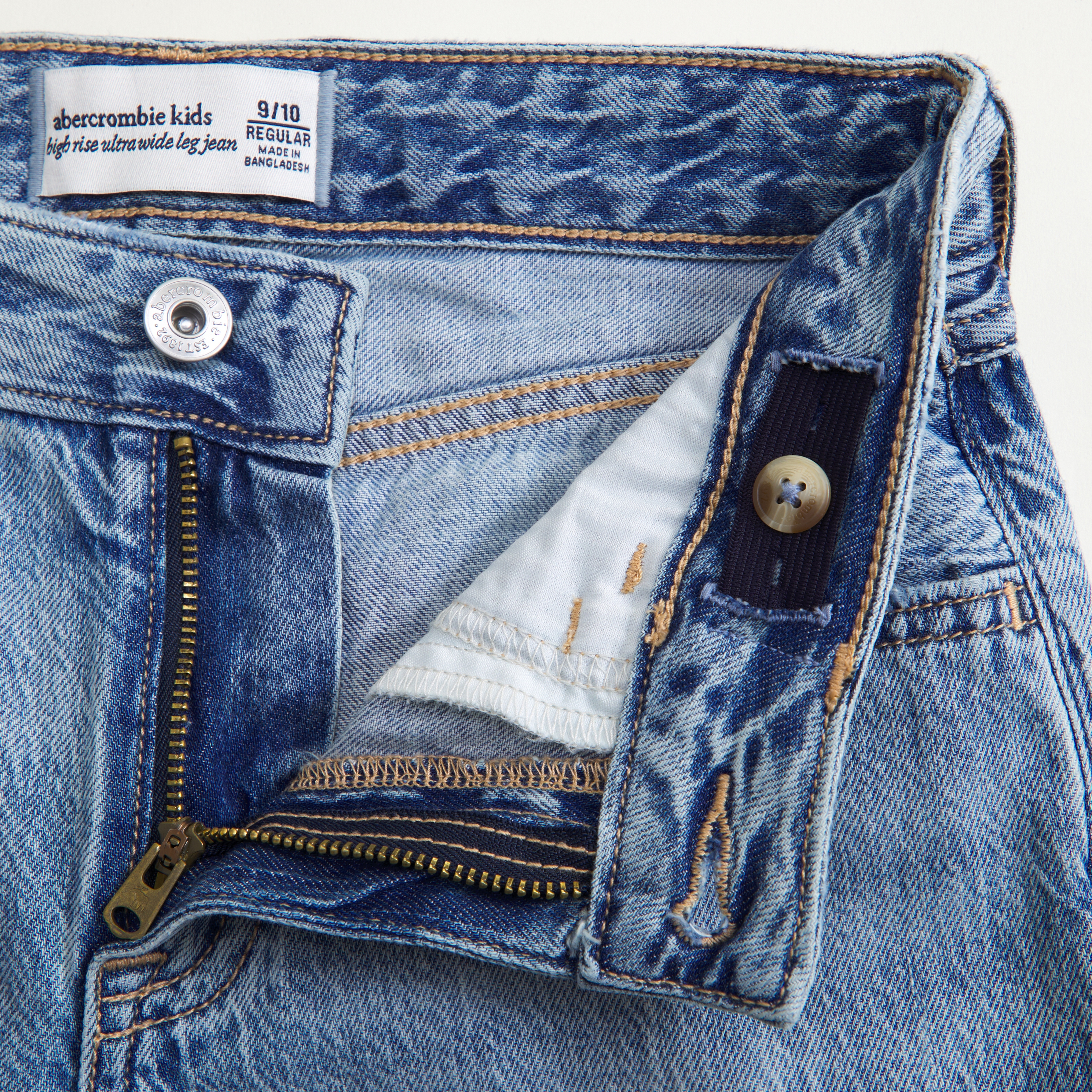 Abercrombie & Fitch High Rise Ultra Wide Leg Jeans In Brown