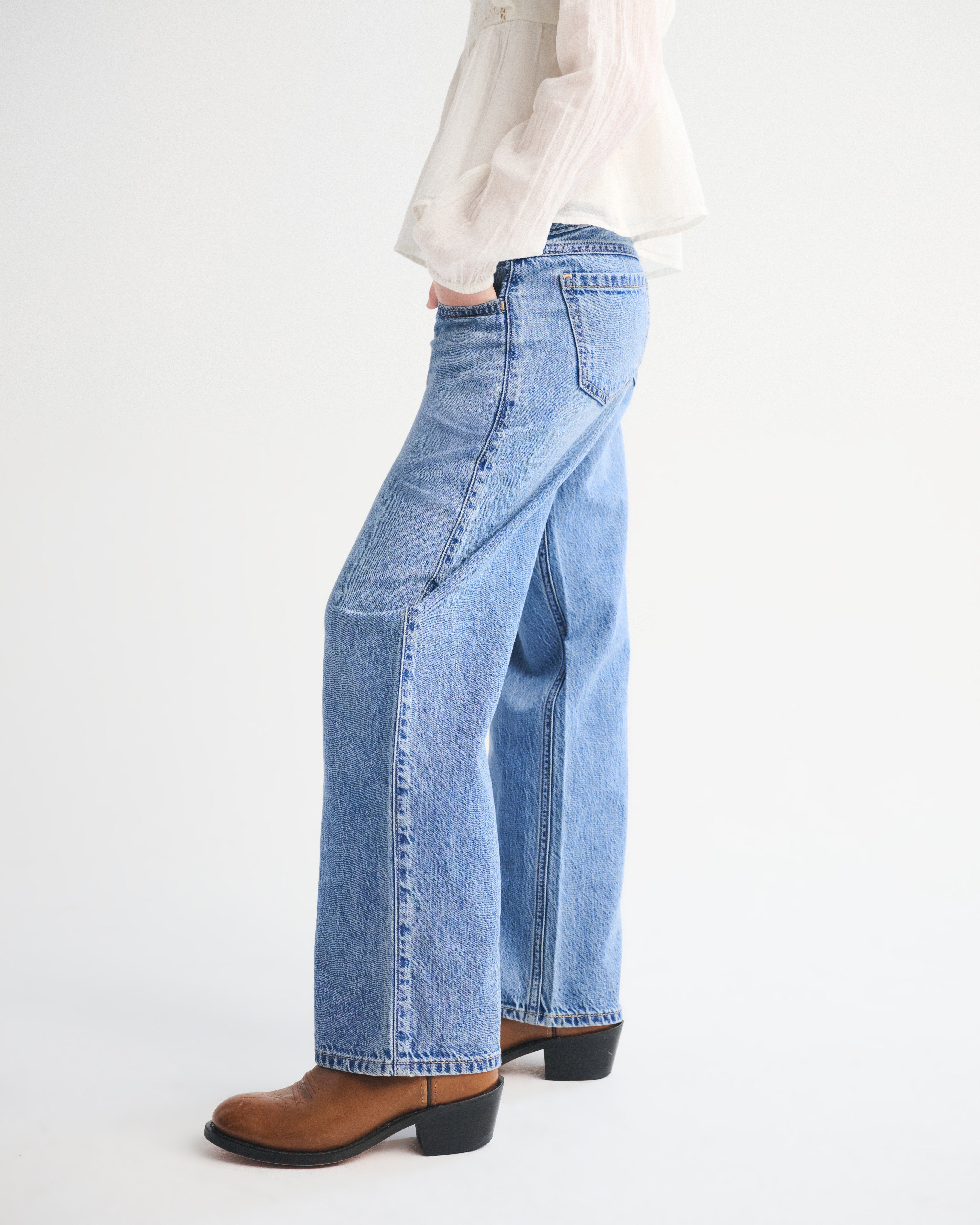 Abercrombie & Fitch Low Rise Baggy Jeans In Blue