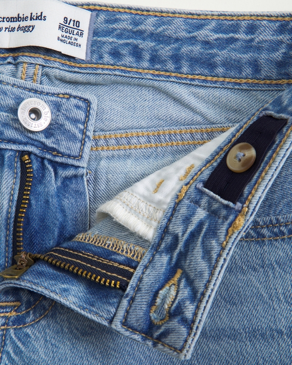 low rise baggy jeans