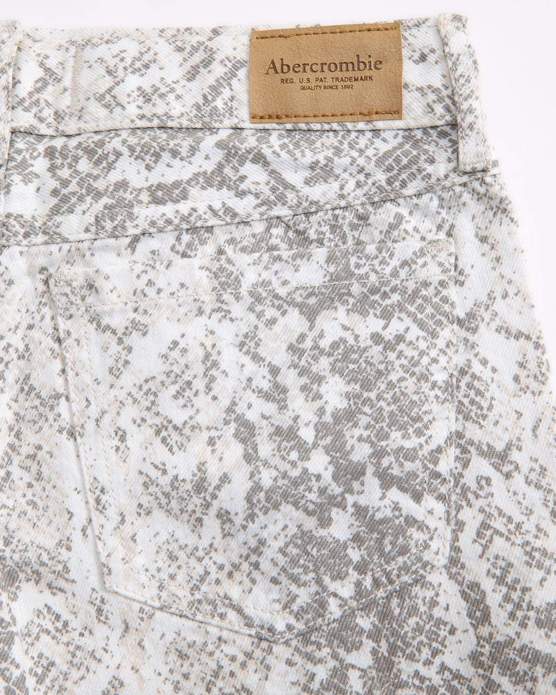 low rise baggy jeans