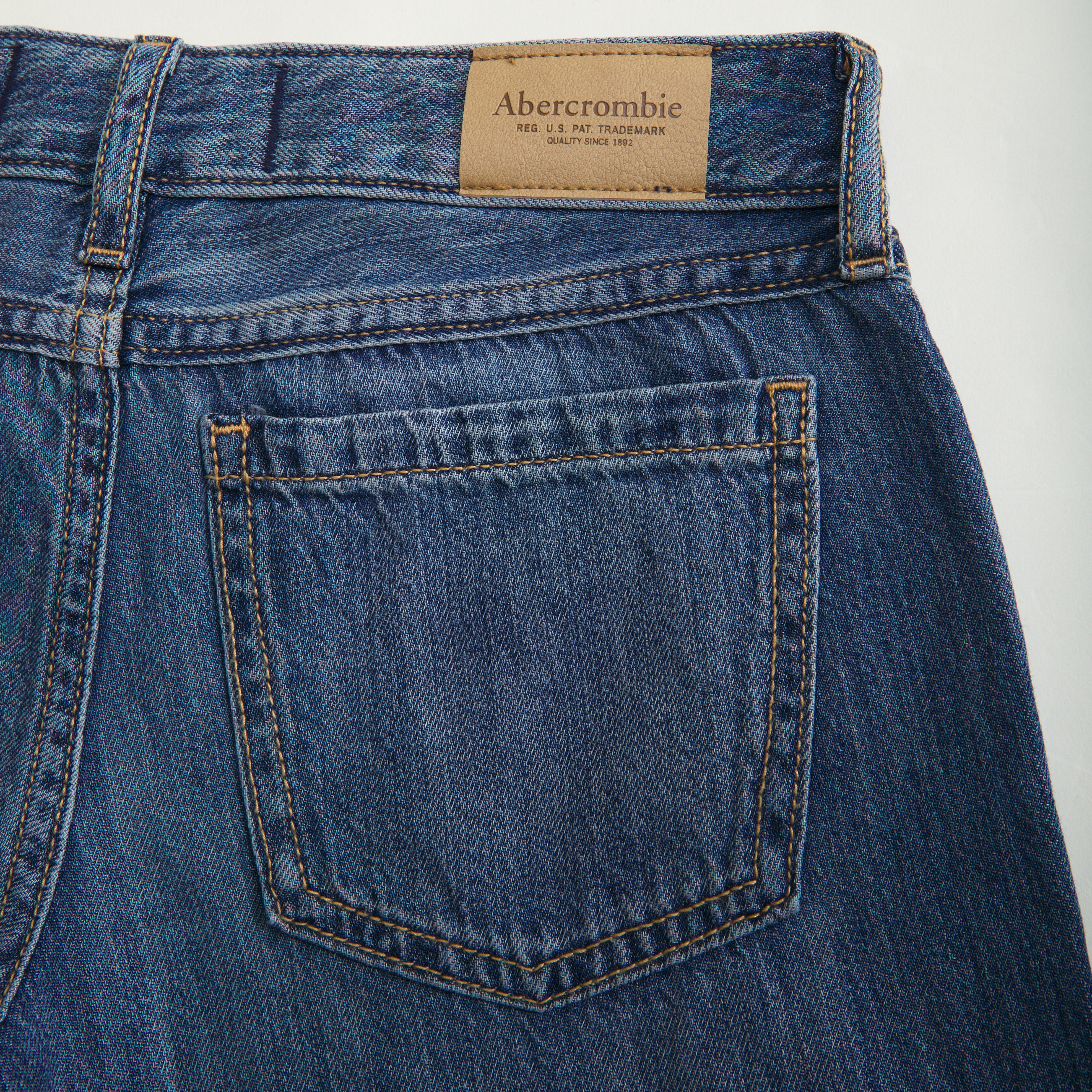 Abercrombie & Fitch Low Rise Baggy Jeans In Blue