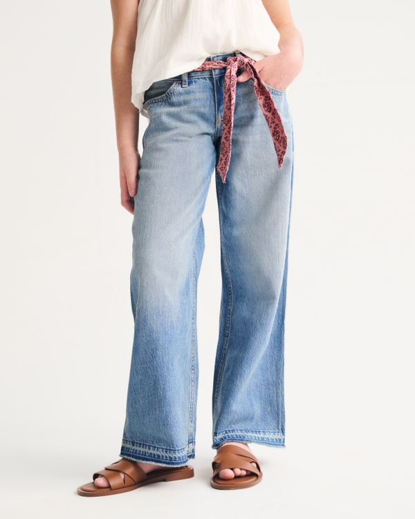 lightweight low rise baggy jeans, Light Wash view 1