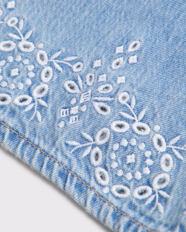 high rise ultra wide leg jeans, Light Wash view 2