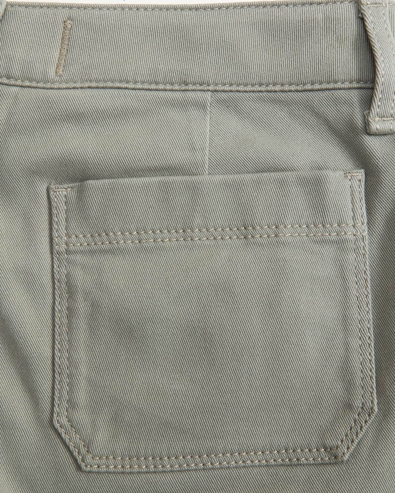 low rise baggy cargo pants