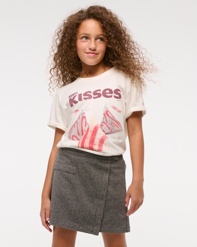 oversized hershey's kisses graphic tee