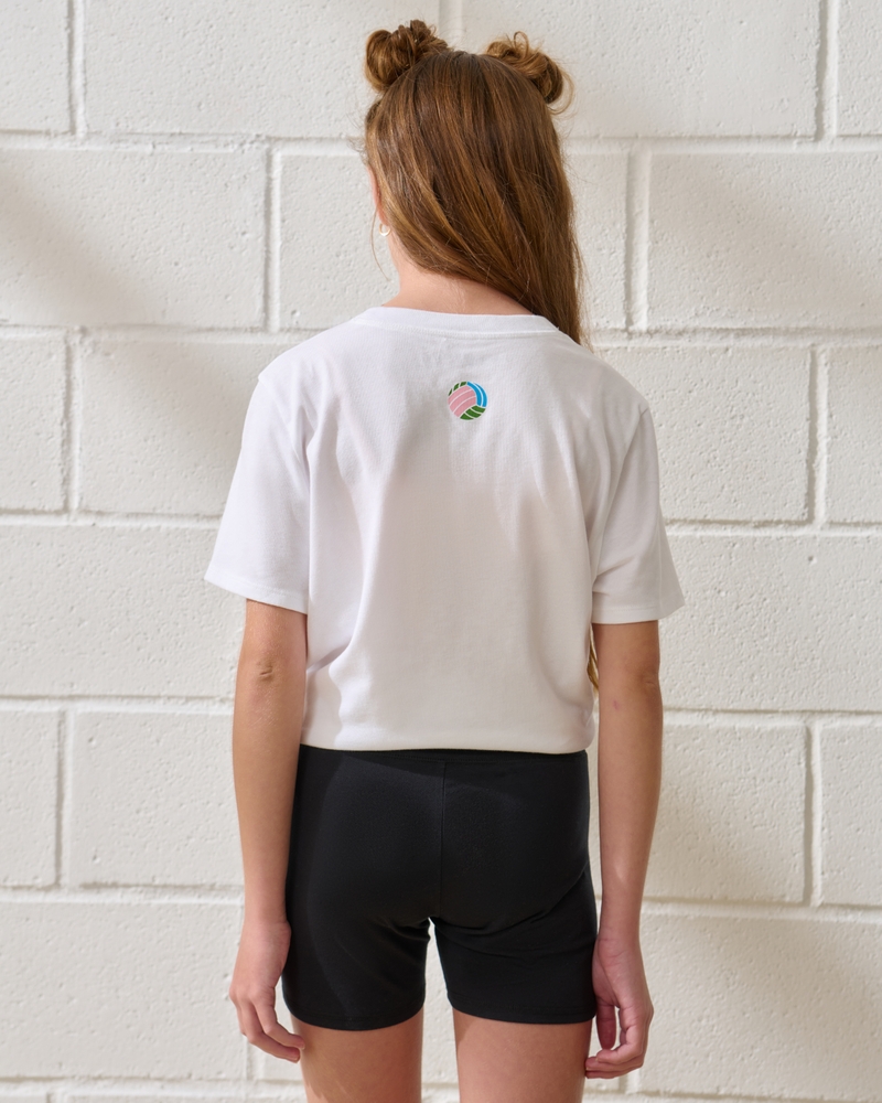 oversized graphic logo tee